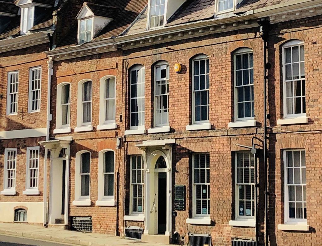 When does a crack in the wall indicate subsidence?